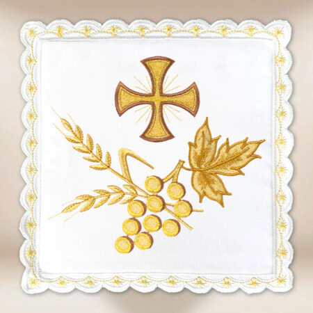 Palka haftowana biała