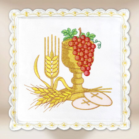 Palka haftowana biała