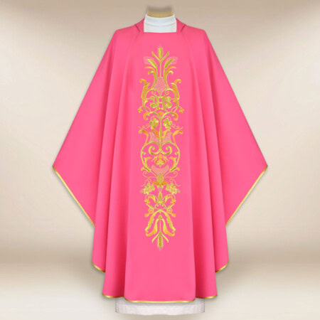 Ornat haftowany różowy "Kłosy i Winogrono"