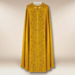 Kapa haftowana "Sanctus"