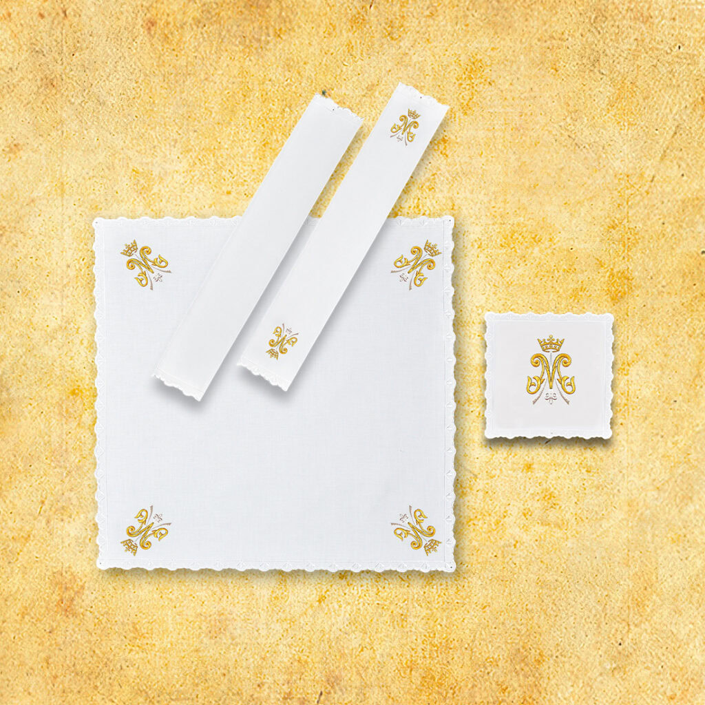 Bielizna kielichowa "Santa Madonna"