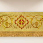 Baldachim haftowany na procesję