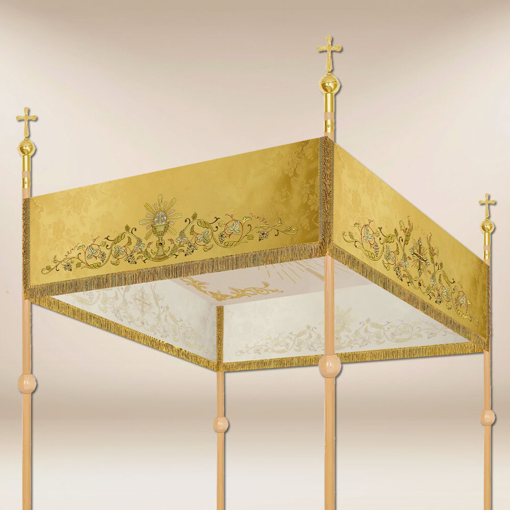 Baldachim haftowany na procesję