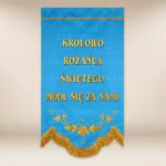 Mini chorągiew haftowana-  Matka Boża Różańcowa