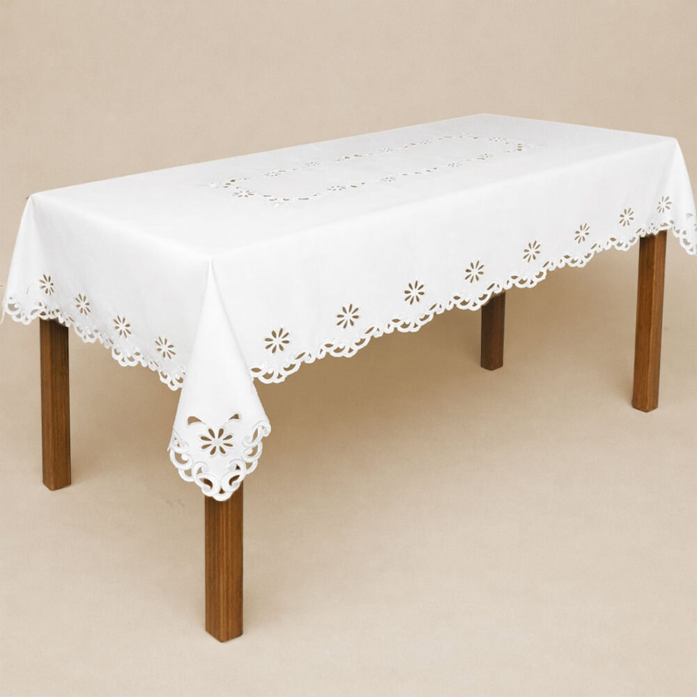 Obrus świecki haftowany “Roksana Maxi” 180x140cm