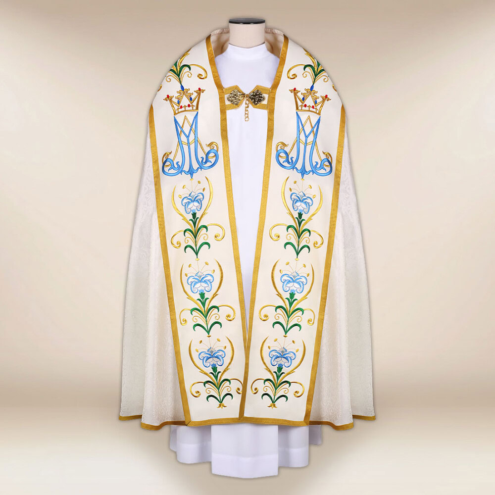 Kapa haftowana “Matka Boża Różańcowa”