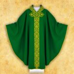 Ornat haftowany "Cardinale"