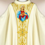 Ornat haftowany “Serce Maryi”