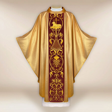 Ornat z haftowanym pasem pluszowym  "Baranek"