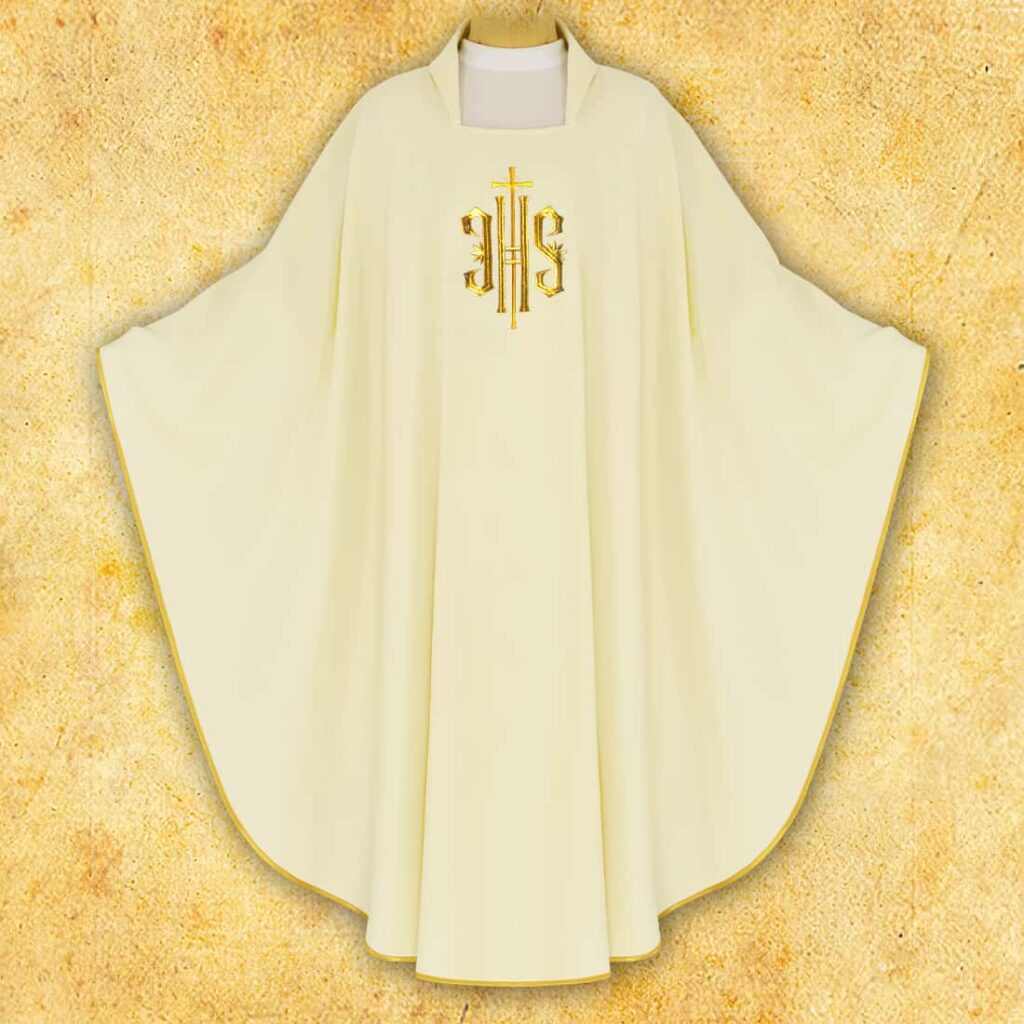 Ornat haftowany z IHS ecru