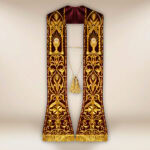 Stuła haftowana rzymska na pluszu “Kielich”