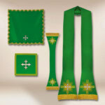 Ornat haftowany rzymski “Dominium”