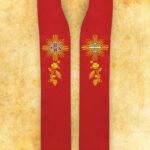 Ornat haftowany "Dominium"