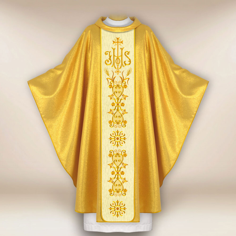 Złoty ornat liturgiczny z IHS