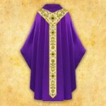 Ornat haftowany "Gaudete"