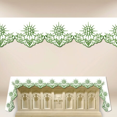 Obrus haftowany "Cristiano" zielony - na dowolny wymiar