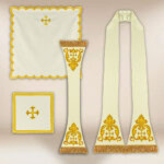 Ornat haftowany rzymski “Ewangelium”