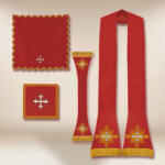 Ornat haftowany rzymski “Dominium”