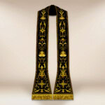 Czarna rzymska stuła haftowana 