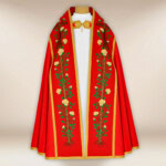 Kapa haftowana “Jezus Na Krzyżu”