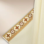 Kapa liturgiczna haftowana z symbolem Baranka