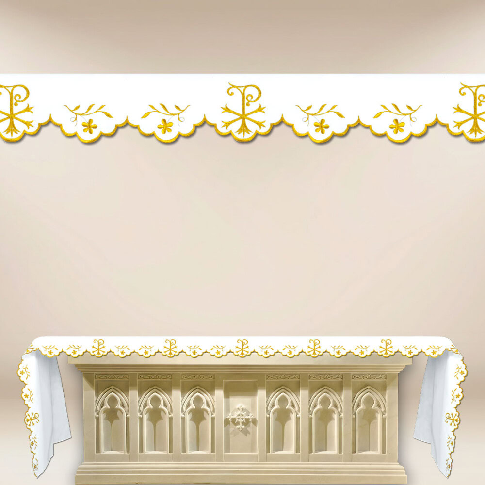 Obrus haftowany ze złotym PX