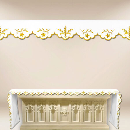 Obrus haftowany ze złotym kłosem