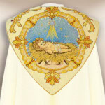 Haftowana kapa liturgiczna