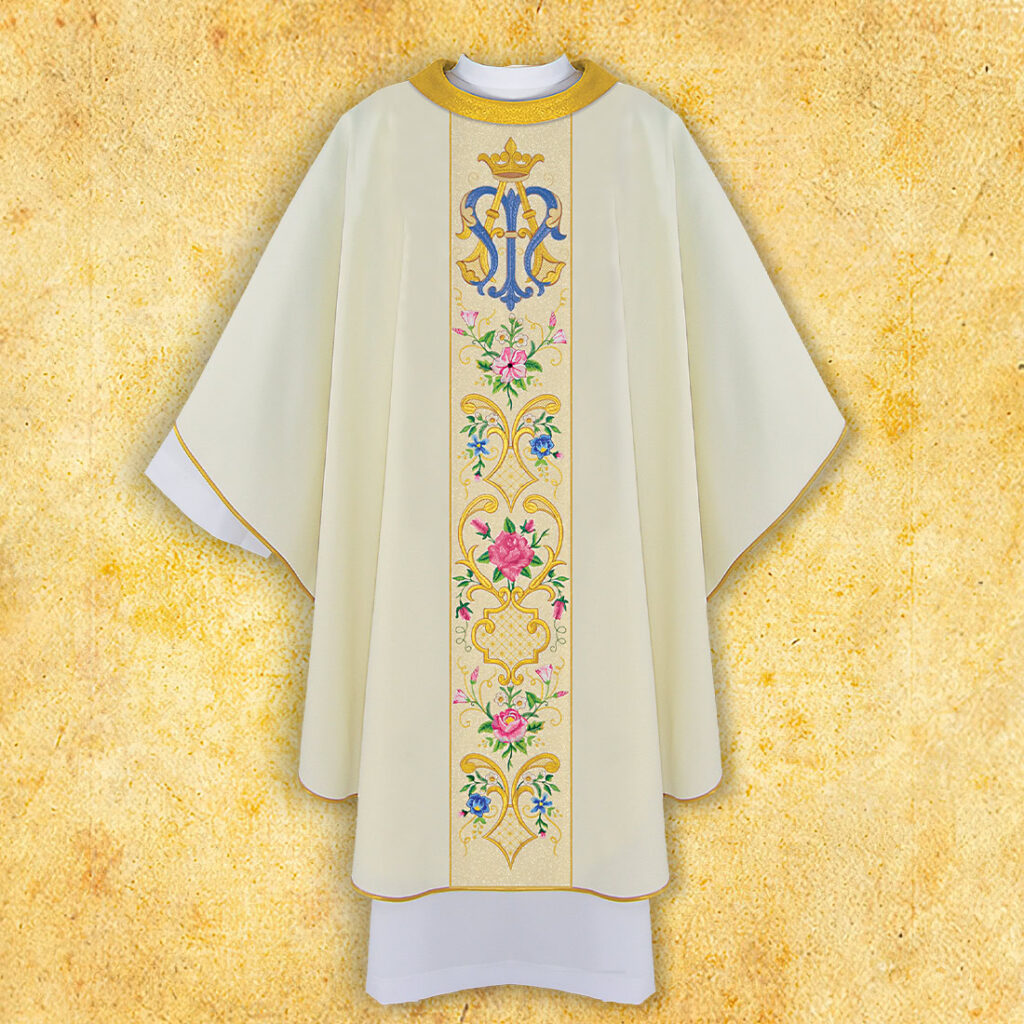 Elegancki ornat liturgiczny haftowany z motywem maryjnym