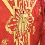 Ornat haftowany "Massimo-Rosso"