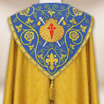 Kapa haftowana Muszle Św. Jakuba