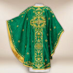 Ornat haftowany “Massimo-Verde”