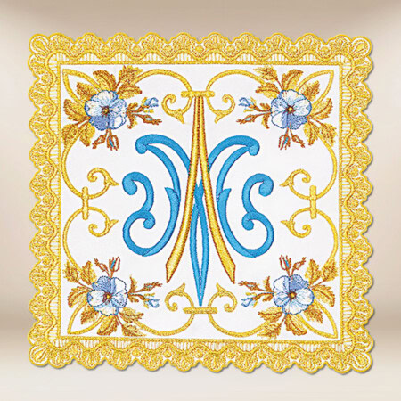 Palka bogato haftowana złotą nicią