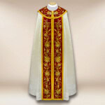 Kapa haftowana ecru bordo