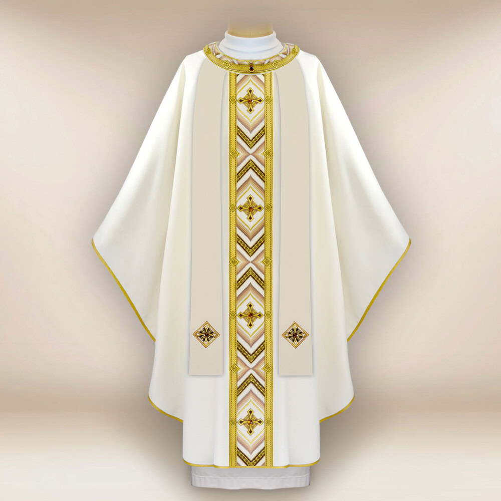 Ornat haftowany “Moderno Carisma” ecru