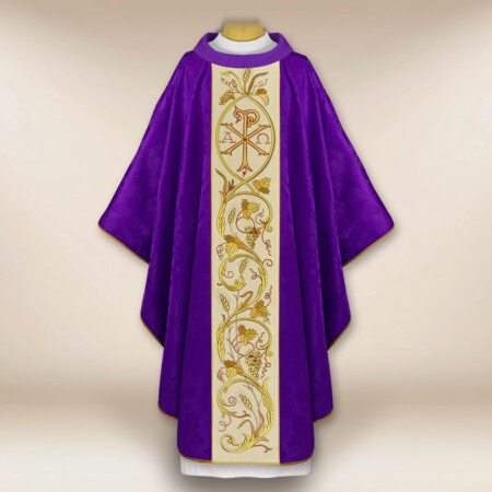 Ornat haftowany "PX Christum"