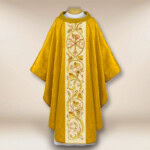 Ornat haftowany „PX Christum”
