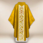 Ornat haftowany „PX Christum”