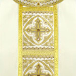 Ornat haftowany „Brillante-Bianco”