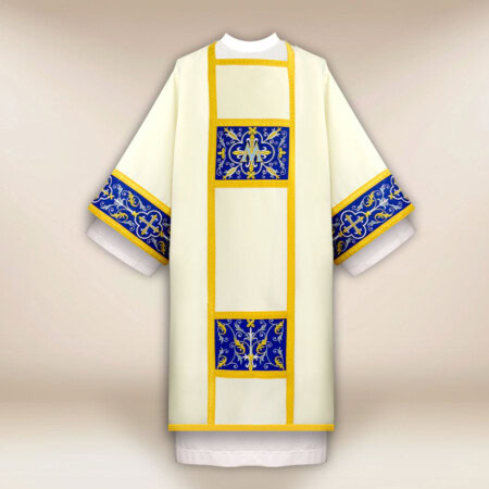 Haftowana dalmatyka maryjna