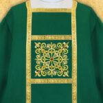 Ornat haftowany "Brillante-Verde"