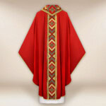 Ornat haftowany “Moderno Carisma” czerwony