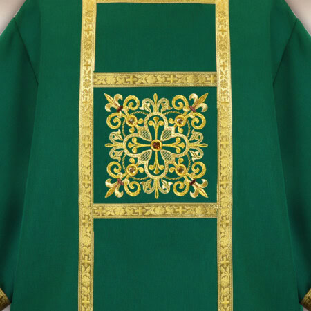 Dalmatyka liturgiczna zielona haftowana