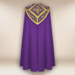 Kapa liturgiczna fioletowa haftowana z krzyżami