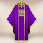 Haftowany ornat liturgiczny