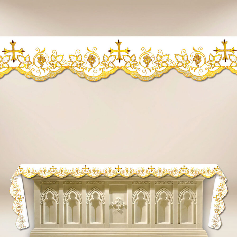 Serwetka haftowana “Złota Seria – Krzyżyki” 110×110