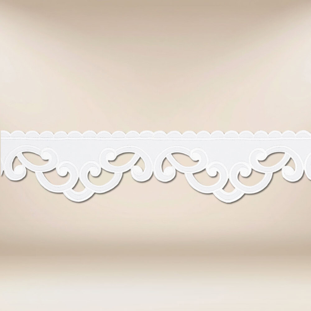 Serwetka haftowana “Ornamencik” 110×110