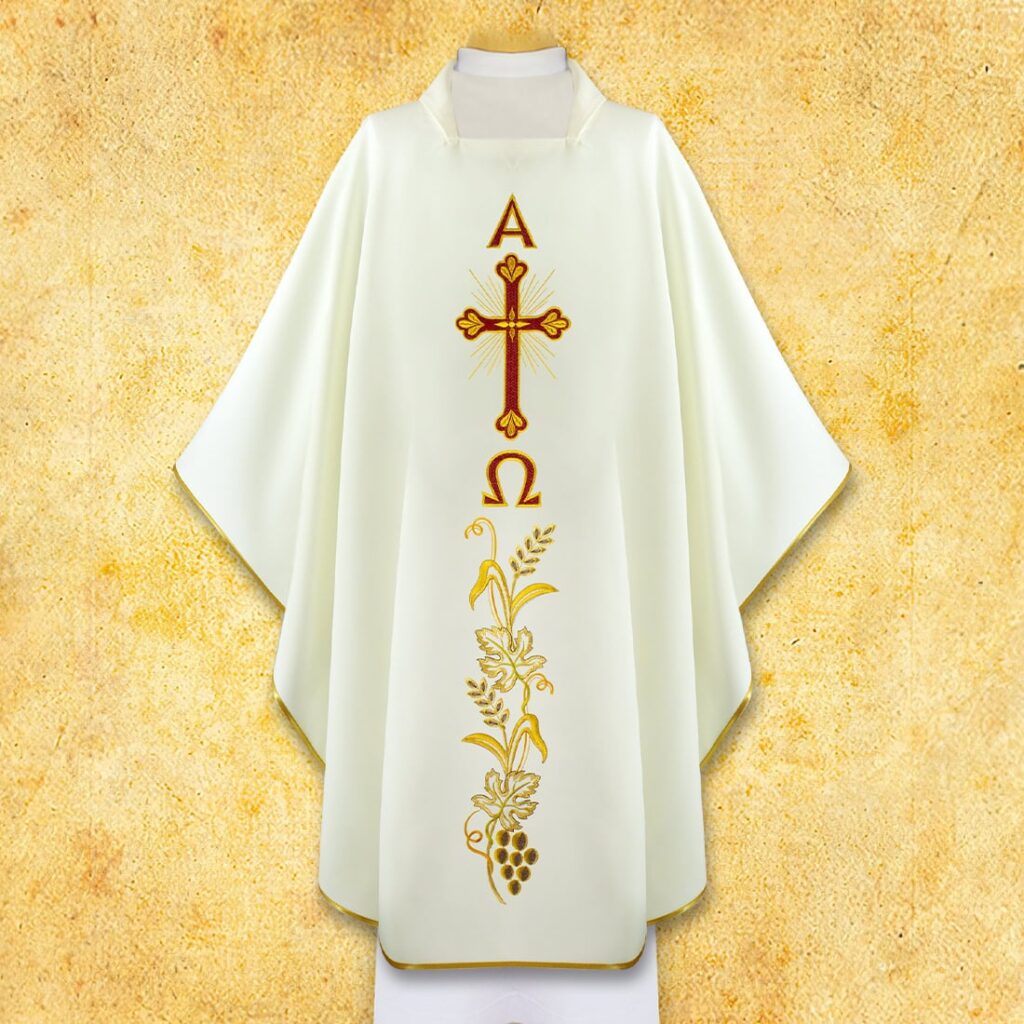 Haftowany ornat liturgiczny Alfa Omega ecru