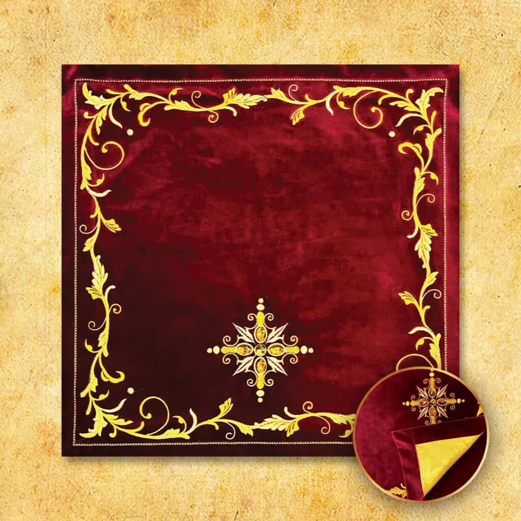 Ekskluzywny welon na kielich w kolorze bordo