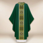 Ornat haftowany „Canonico”